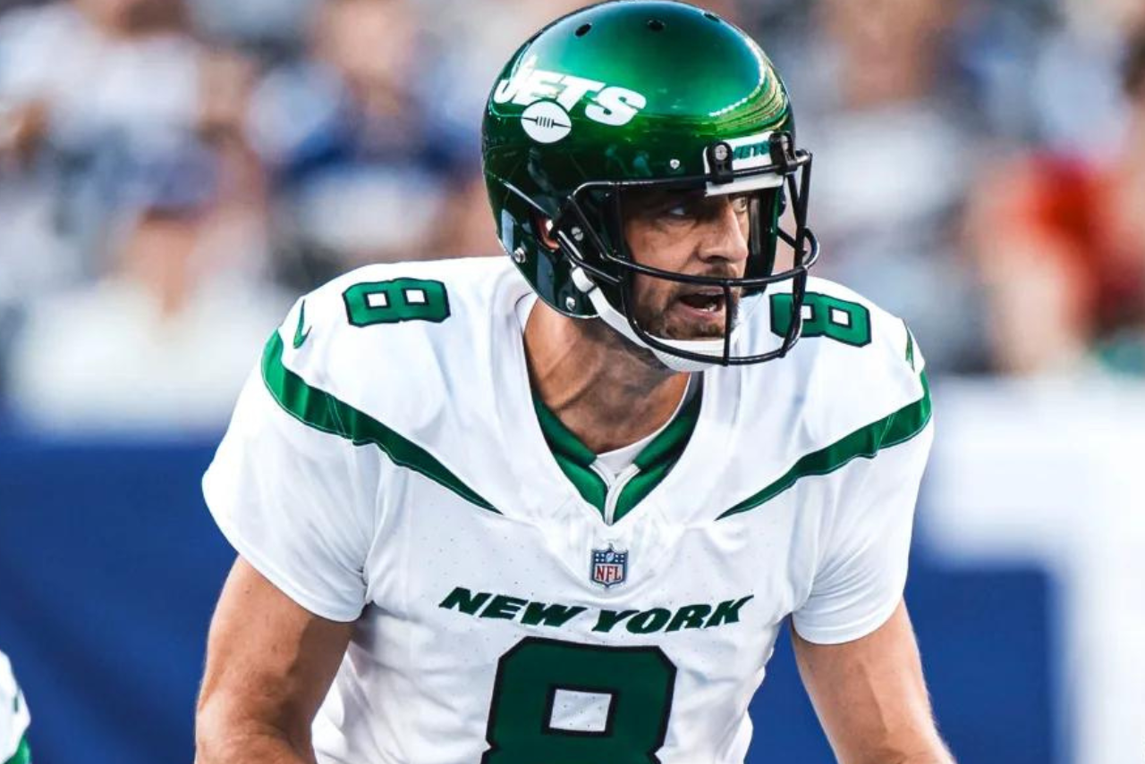 Aaron Rodgers sofreu uma ruptura no tendão (Foto: New York Jets/Divulgação)