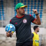 Dico Woolley treinou o Campinense na reta final da Série D