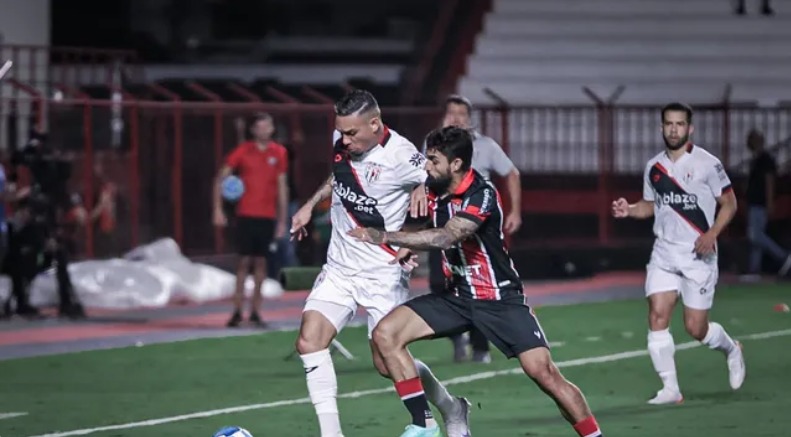 Botafogo-SP Atlético-GO