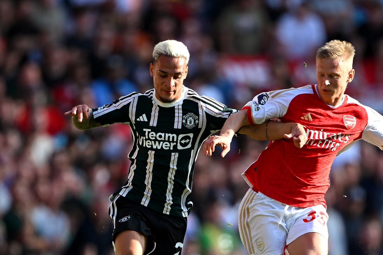 Antony nega acusações