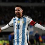 Messi tornou-se o artilheiro das Eliminatórias Sul-Americanas, com 31 gols (Foto: Luis Robayo/AFP)