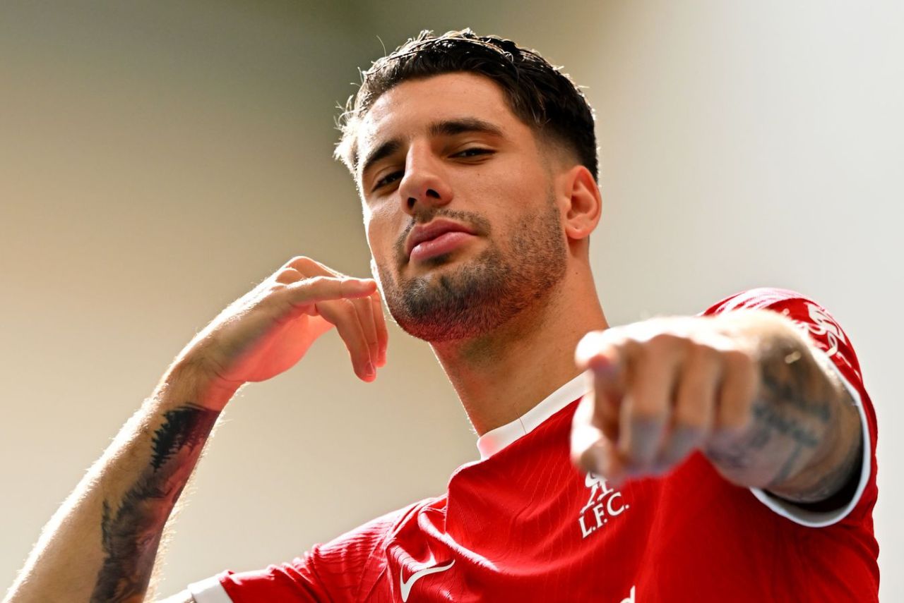 Szoboszlai conquistou a torcida pelo bom desempenho na temporada (Foto: Andrew Powell/Liverpool FC)