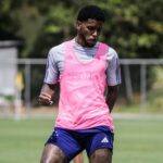 Wesley Gasolina de volta aos treinamentos no Cruzeiro