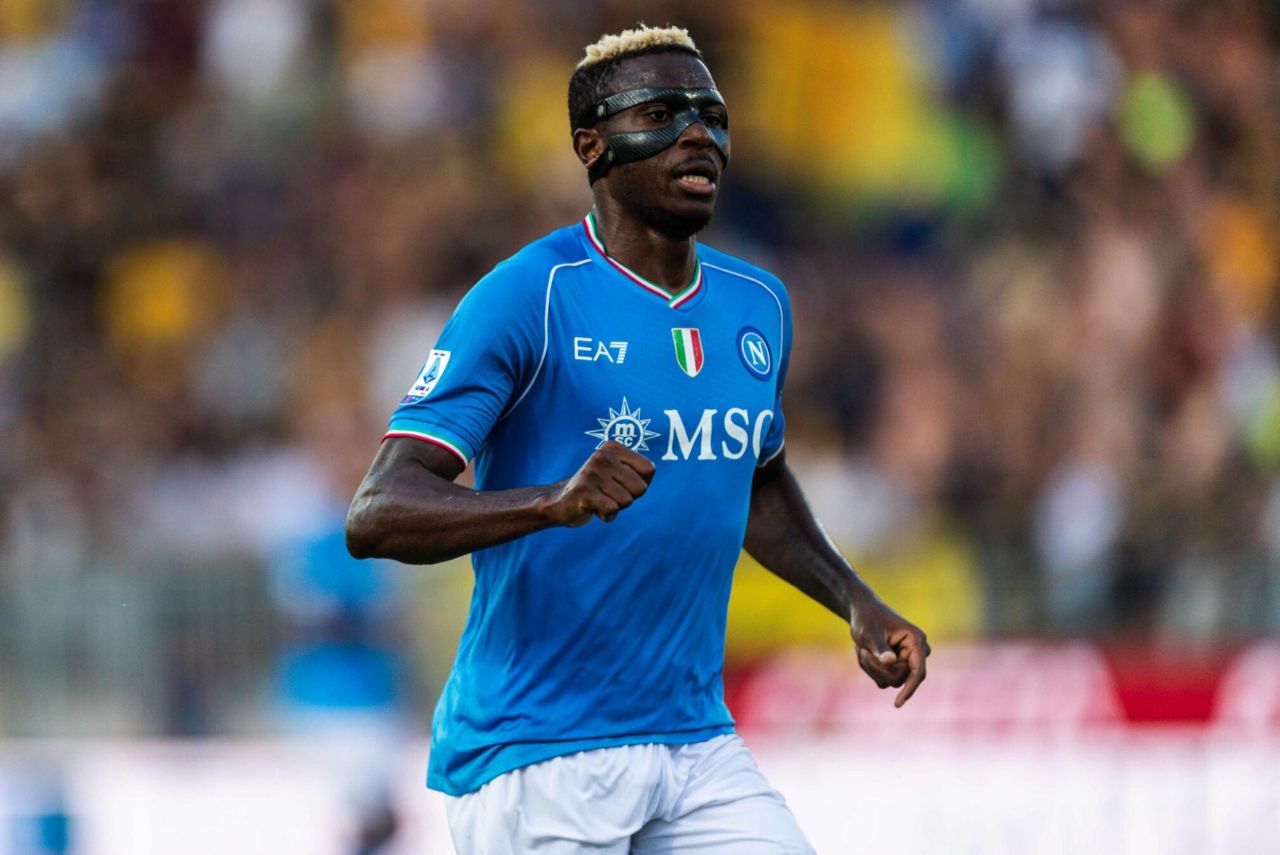 Victor Osimhen é um dos principais destaques do Napoli (Foto: SSC Napoli/Divulgação)