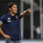 Lúcio Flávio comandará o Botafogo mais uma vez