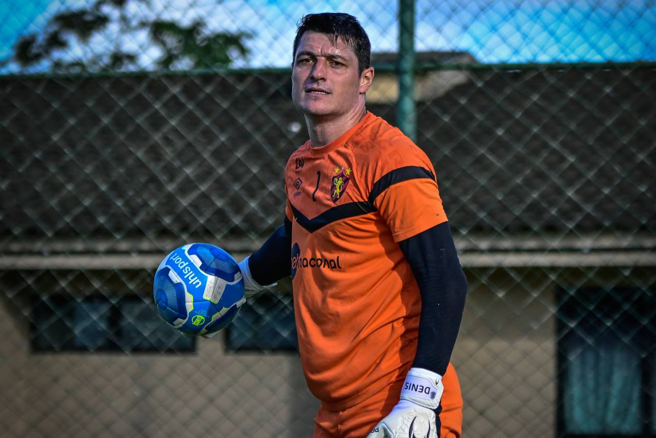 Denis - Sport - Foto: Igor Cysneiros / SCR