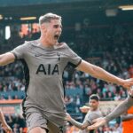 Holandês marcou seu primeiro gol pelo Tottenham