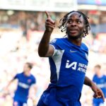 Sterling comandou a virada do Chelsea