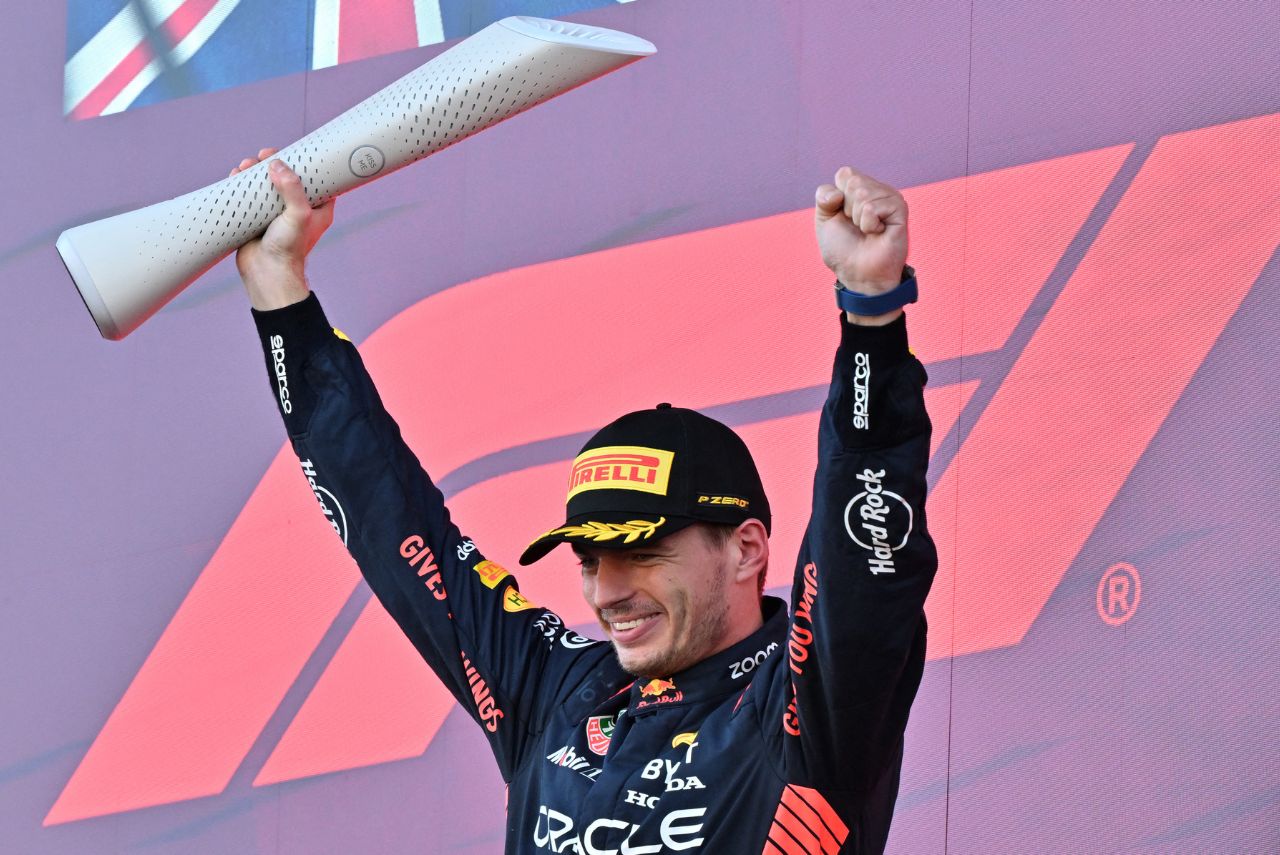 Max Verstappen durante o GP do Japão