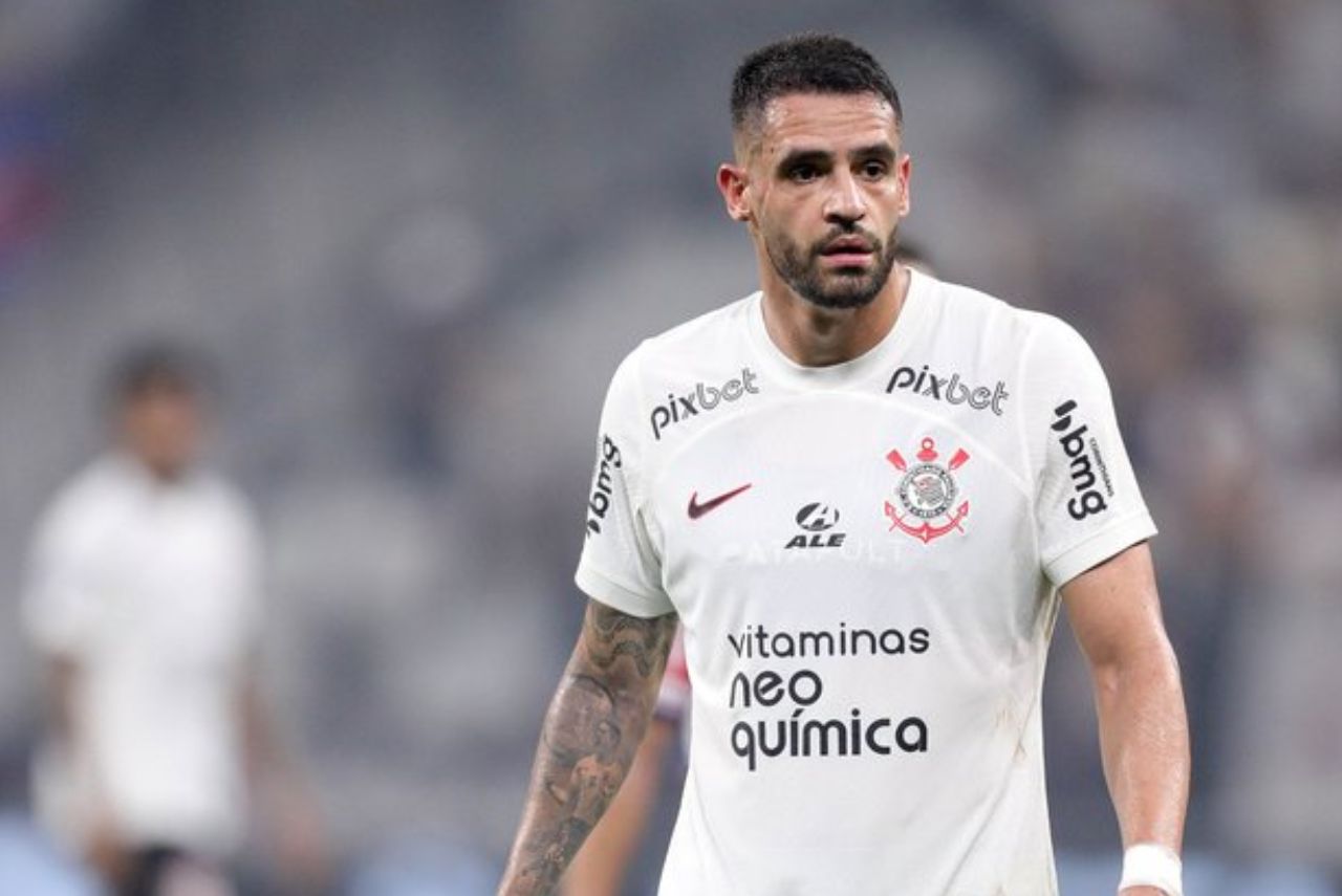 Renato Augusto em campo pelo Corinthians