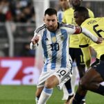 Messi em ação pela Argentina contra o Equador