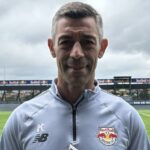 Técnico do Bragantino Pedro Caixinha