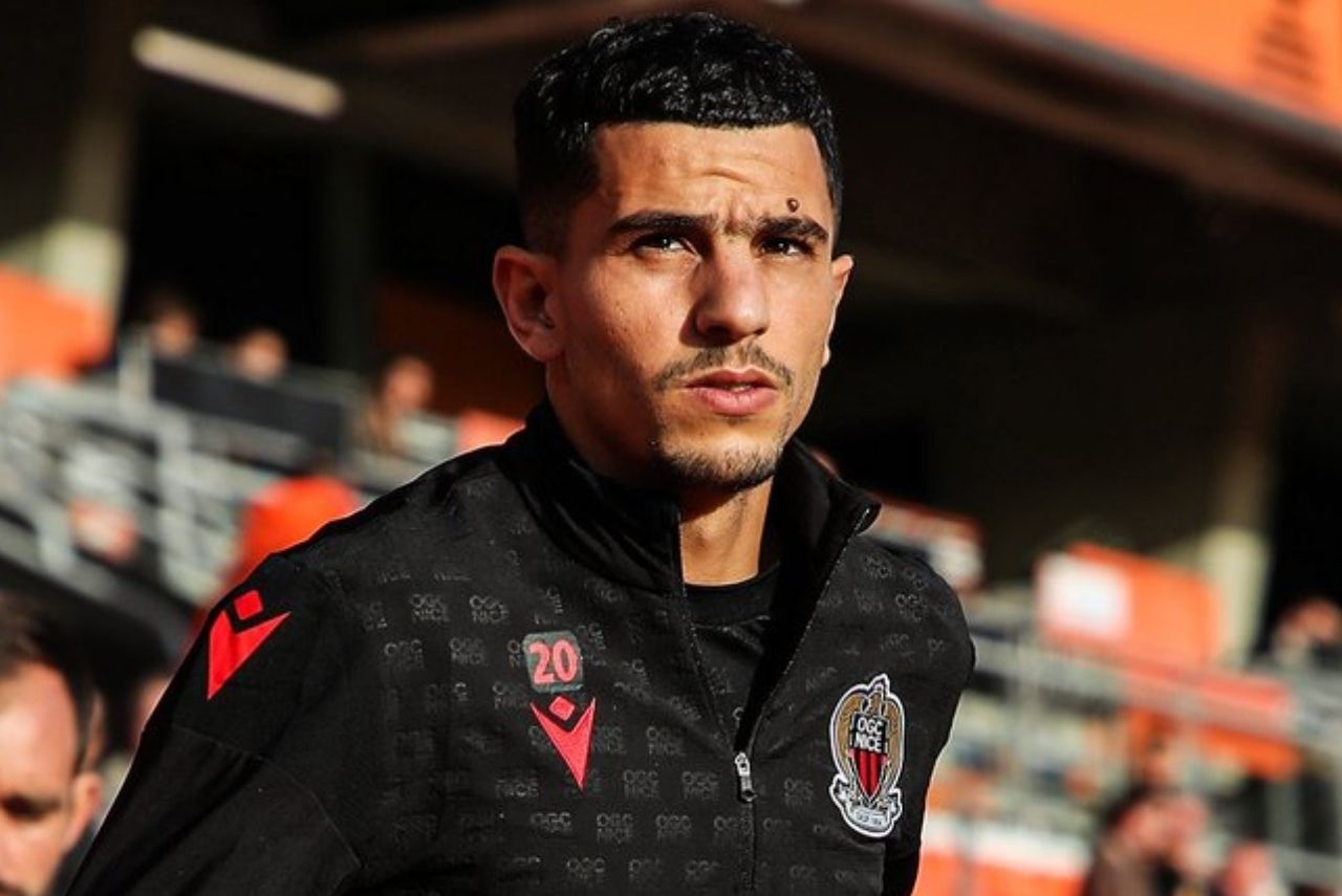 Youcef Atal foi suspenso pelo Nice após publicação sobre conflito entre Israel e Hamas Nice, França Foto: Reprodução/Nice