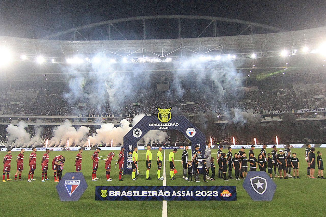 Duelo entre Botafogo e Fortaleza no primeiro turno