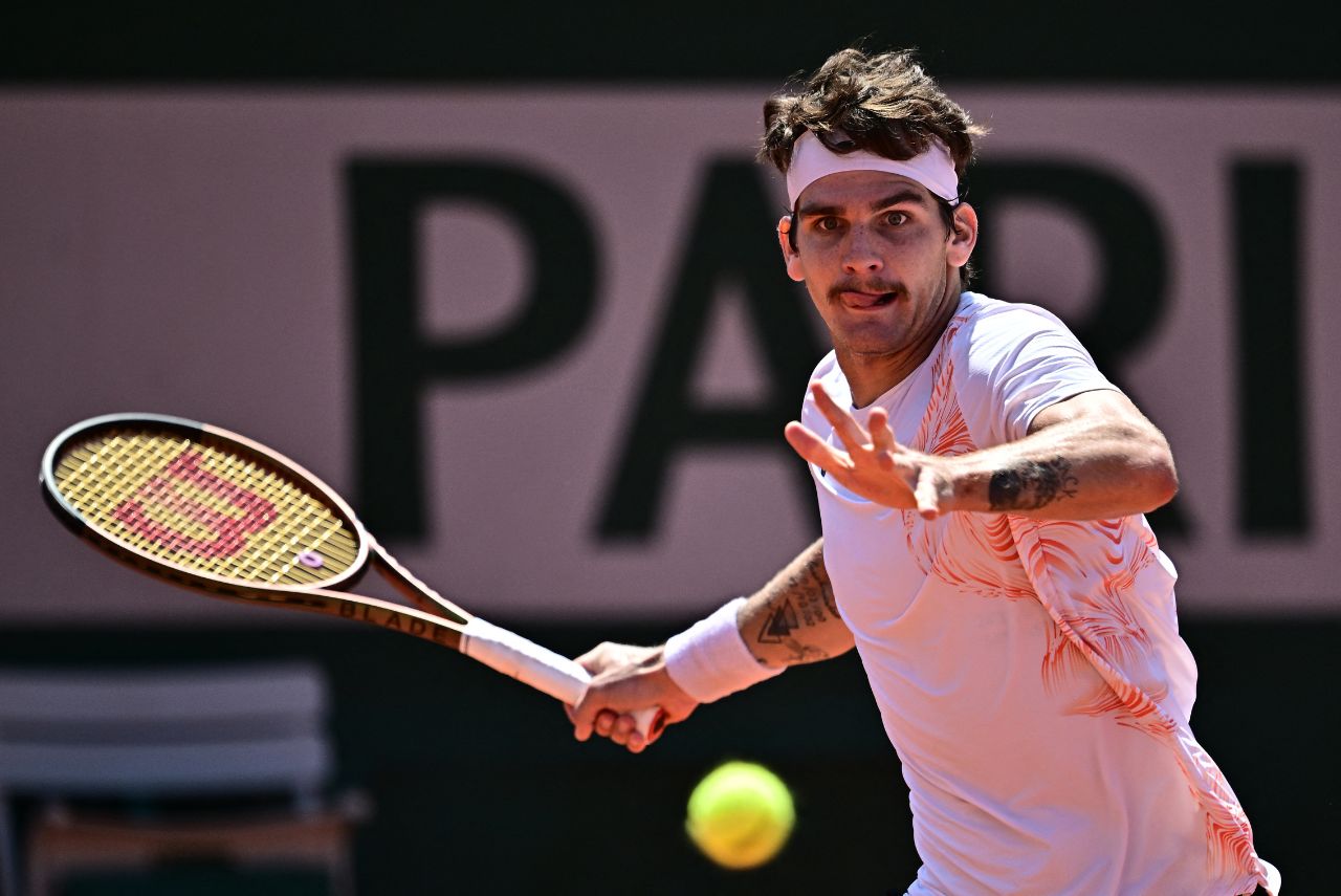 Thiago Wild perdeu na estreia na Basileia