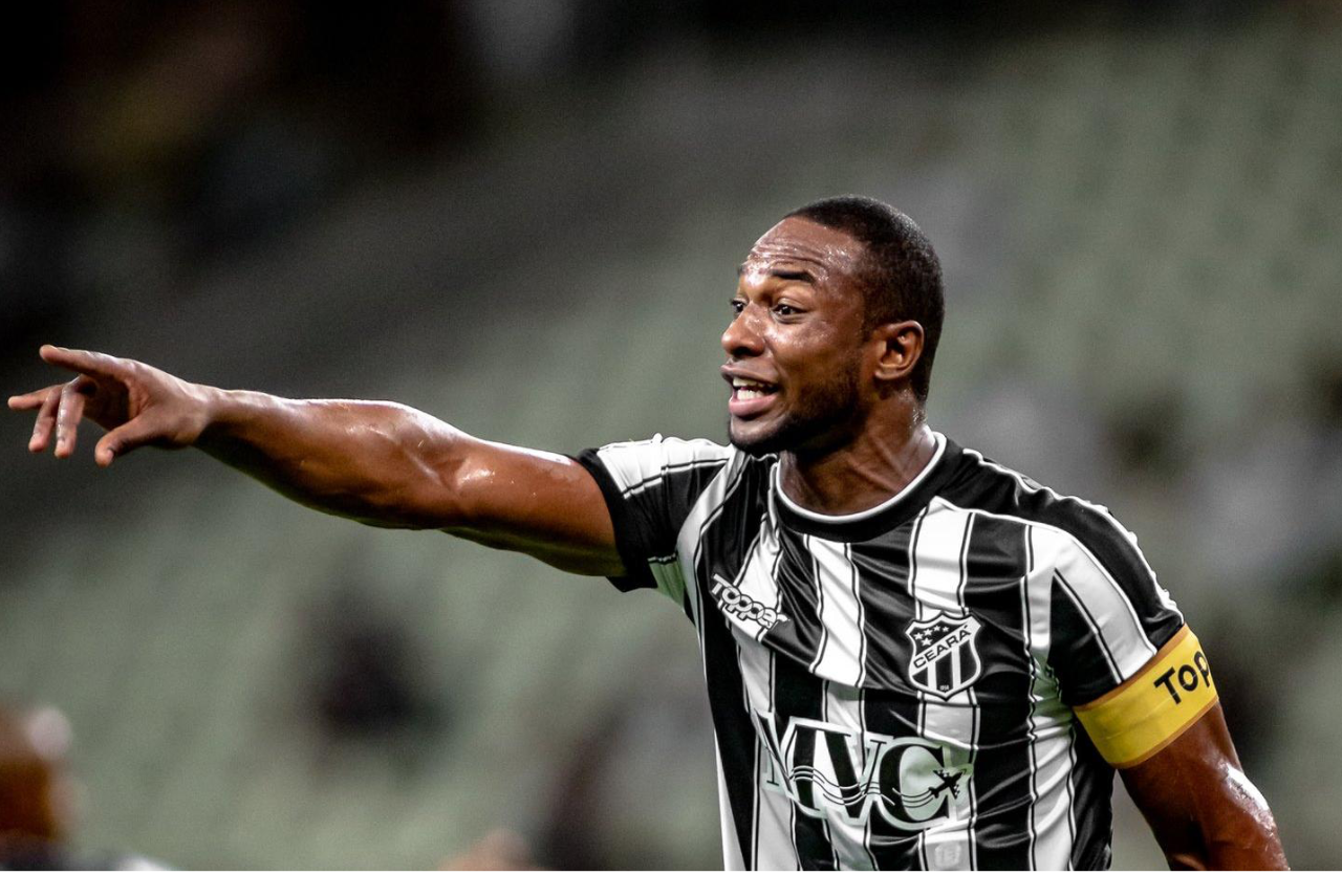 Luiz Otávio, zagueiro do Ceará.