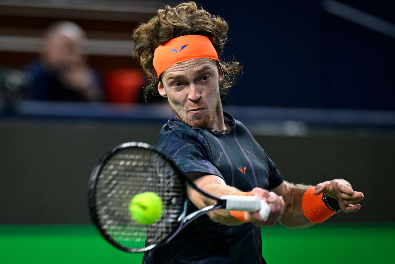 Andrey Rublev vai à final do Masters 1000 (Foto: Wang Zhao/AFP)