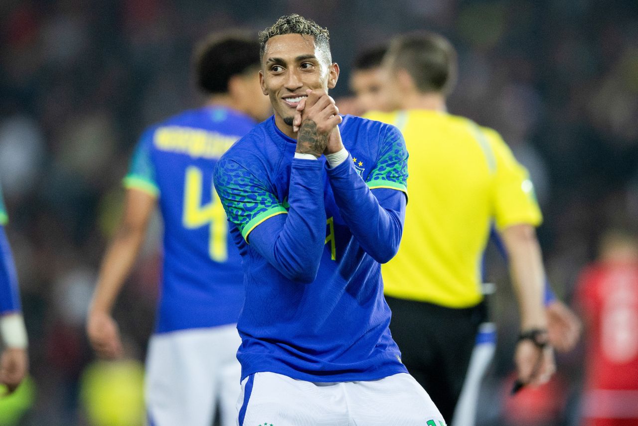 Raphinha ficará um mês fora dos gramados (Foto: Lucas Figueiredo/CBF)