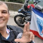 Cesar Gadelha viajou mais de 5 mil km para ver o Fortaleza (Foto: Arquivo Pessoal/Blog do Kempes)