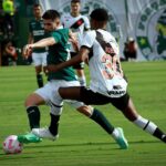 Tudo igual entre Goiás e Vasco neste domingo (Foto: Goiás/X/Reprodução)