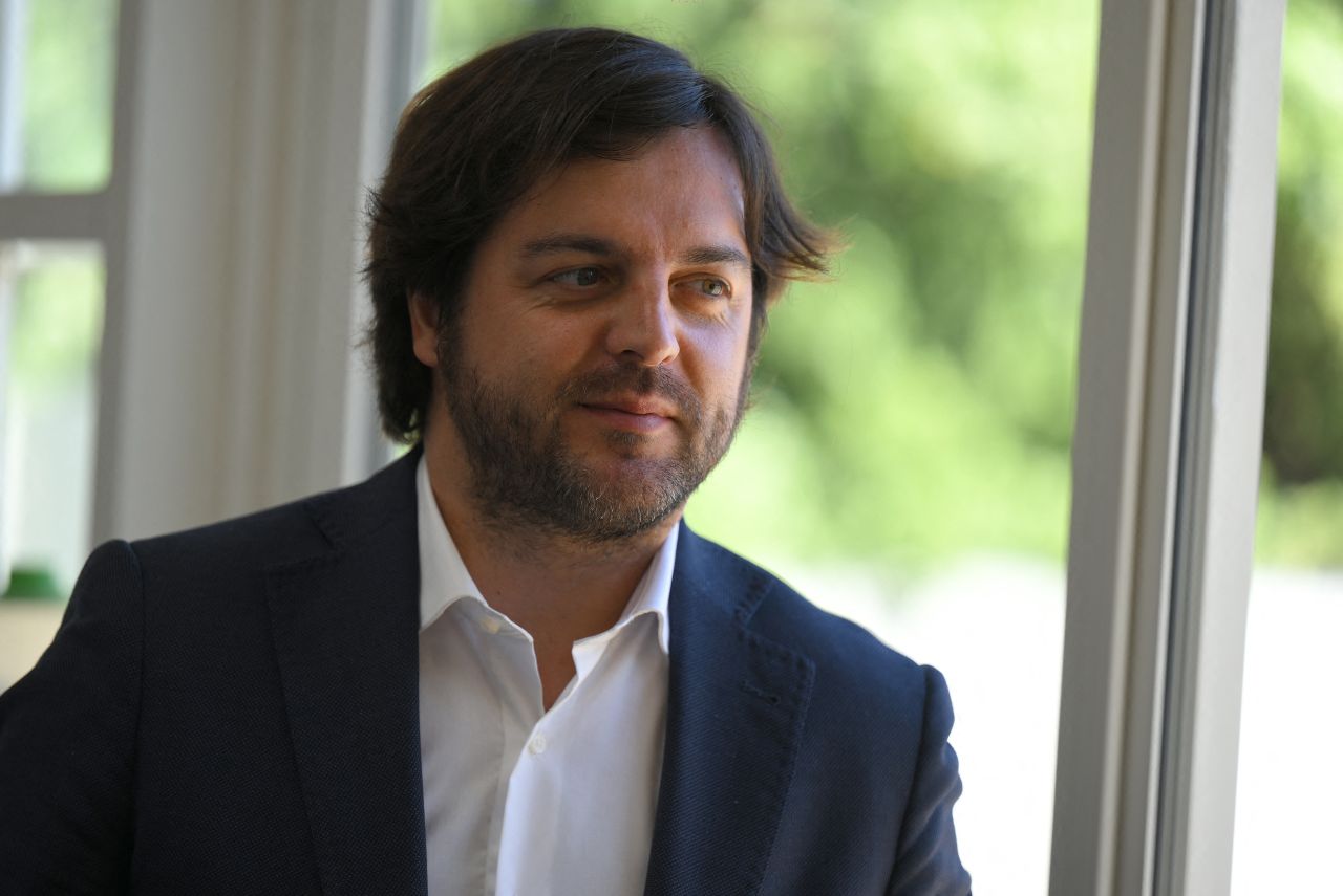 Javier Ribalta, diretor de futebol do Olympique, pediu demissão (Foto: Nicolas Tucat/AFP)