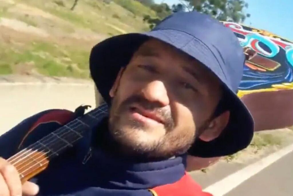 Leandro Fortunato vai percorrer mais de 2.500 km para acompanhar o Boca Juniors (Foto: Instagram/Reprodução)