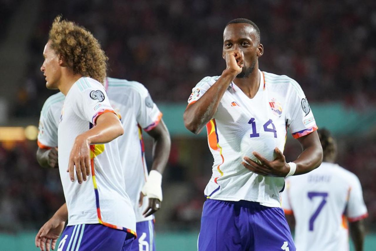 Lukebakio marcou dois para a Bélgica na vitória contra a Áustria (Foto: UEFA/Divulgação)