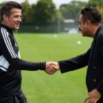 Marco Silva e o presidente do Fulham, Shahid Khan (Foto: Fulham FC/Divulgação)