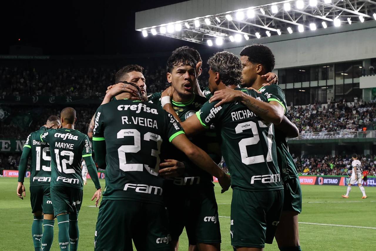 Palmeiras vence o Coritiba