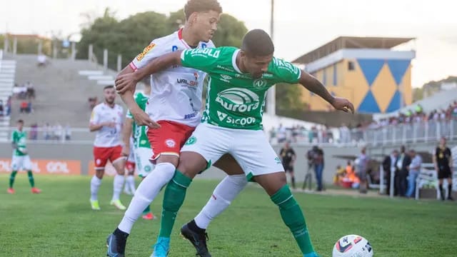 onde assistir ao vivo chapecoense x tombense