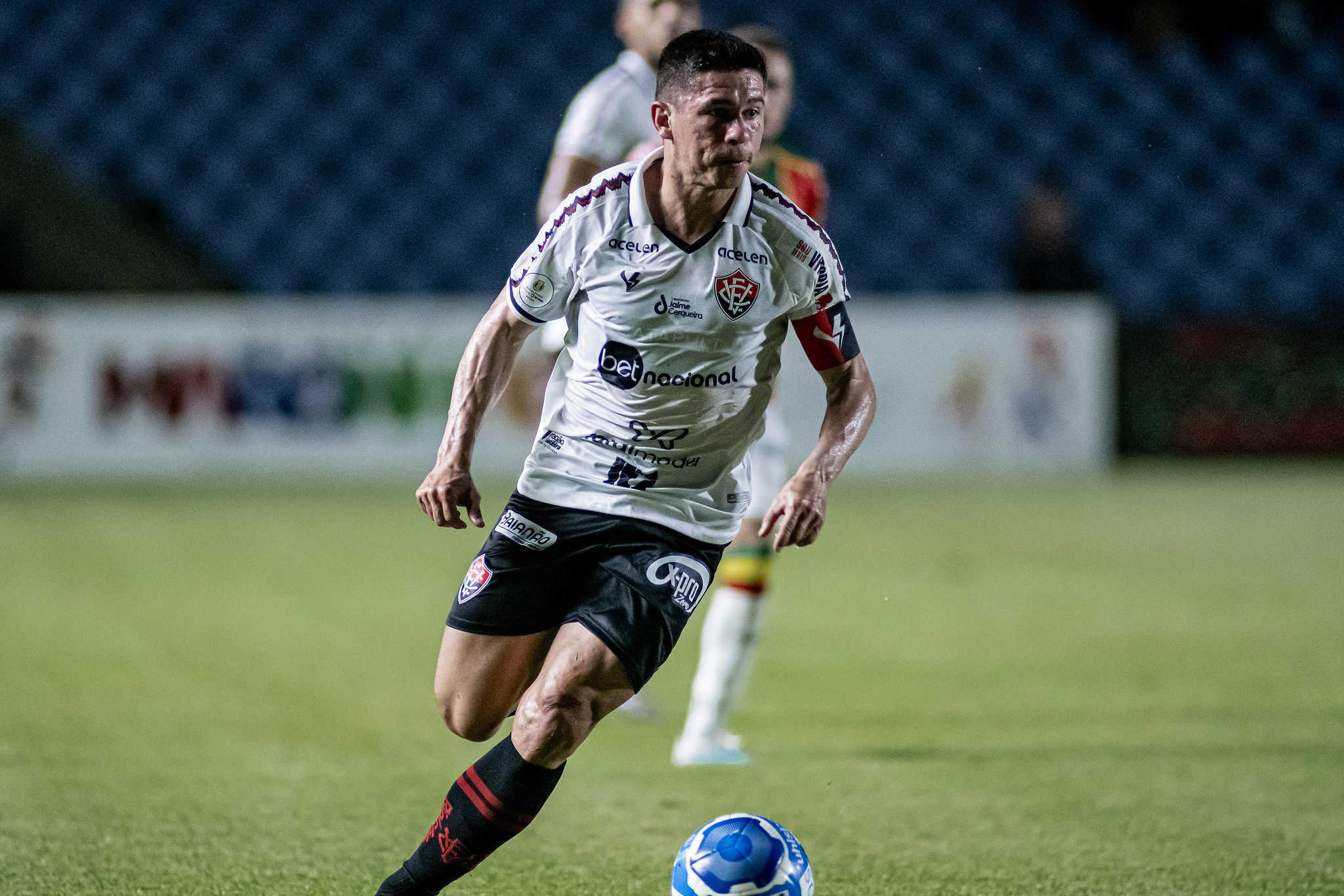 Osvaldo é atacante do Vitória. Foto: Victor Ferreira/EC Vitória
