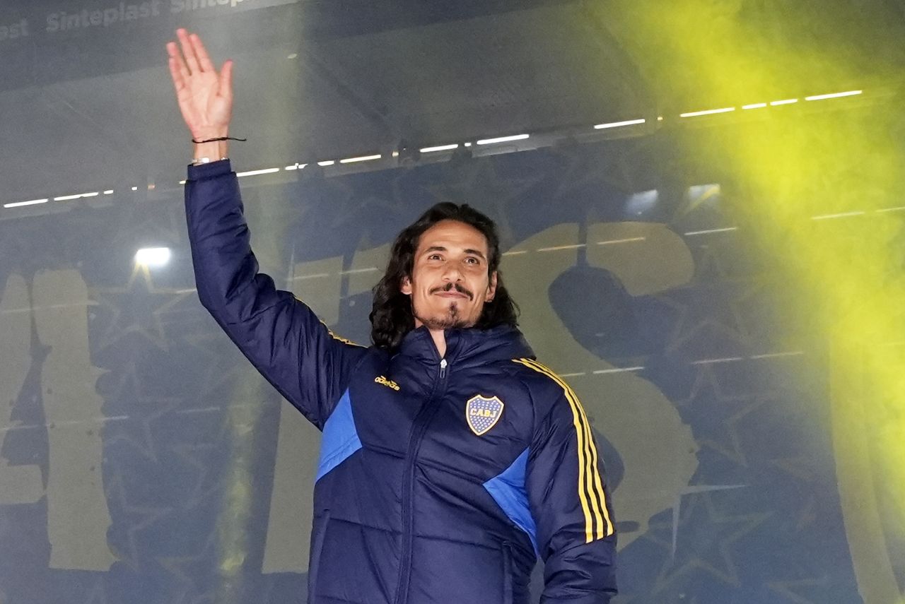Cavani pode viver momento histórico pelo Boca Juniors