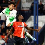Liverpool e Luton Town ficaram no empate