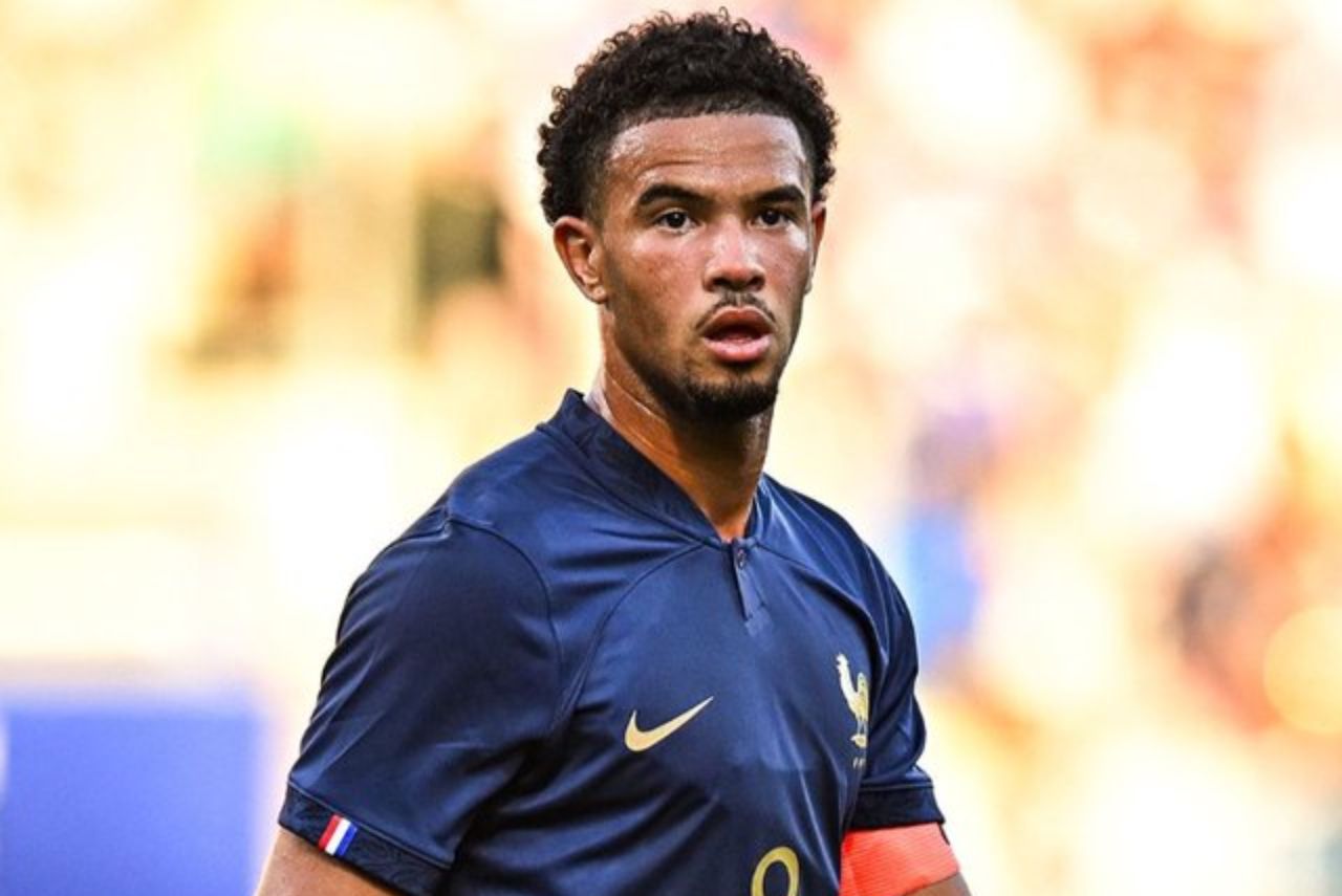 Jovem meia foi convocado para a seleção principal da França