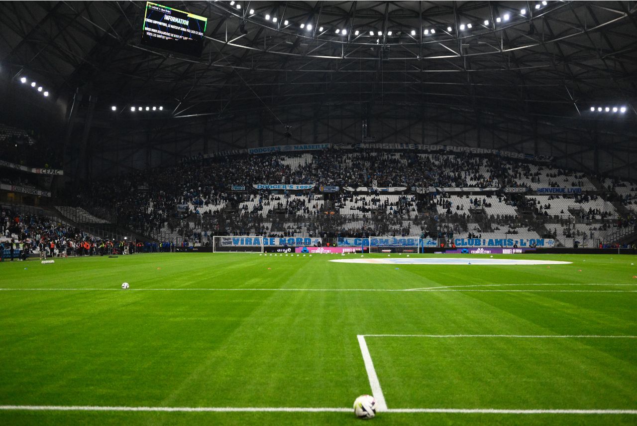 Estádio do Olympique será palco do duelo contra o Lyon