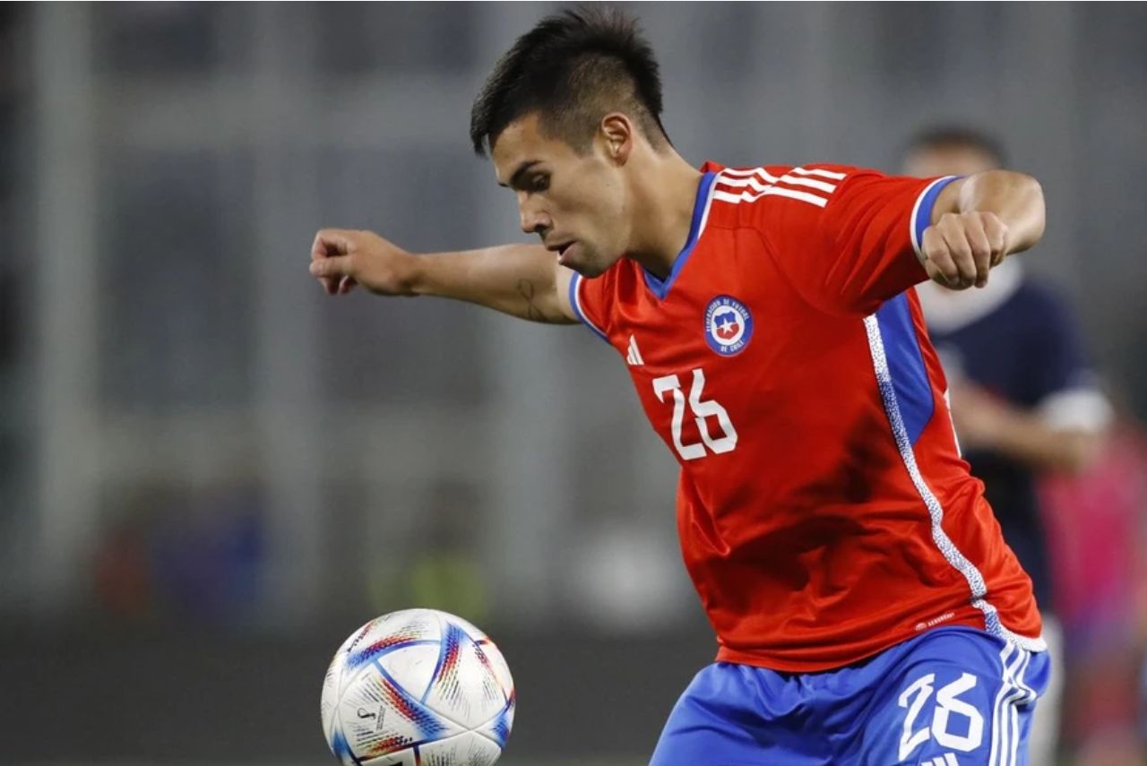 Possível reforço do Athletico-PR tem sete jogos pelo Chile