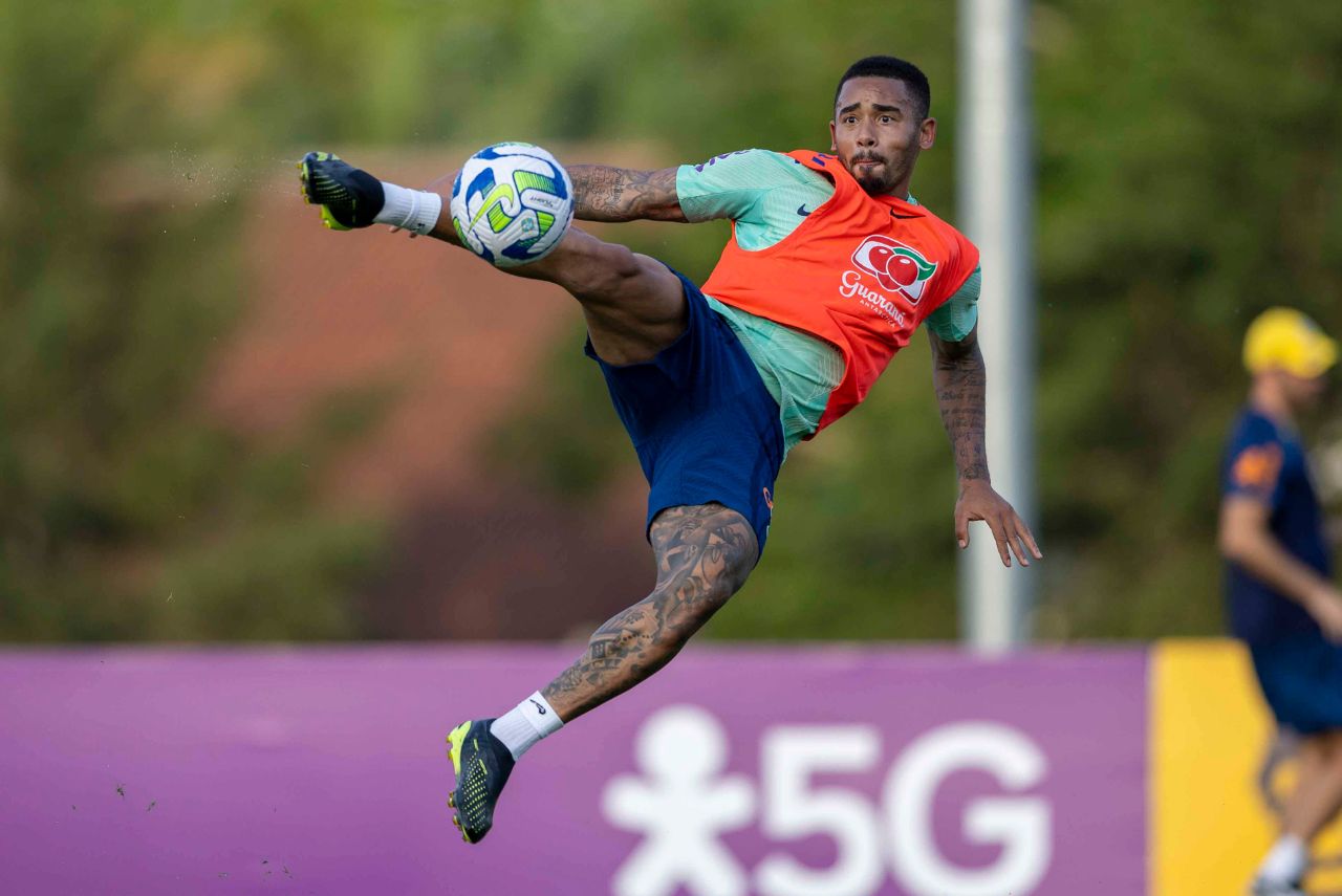 Gabriel Jesus em treino no último sábado (18)