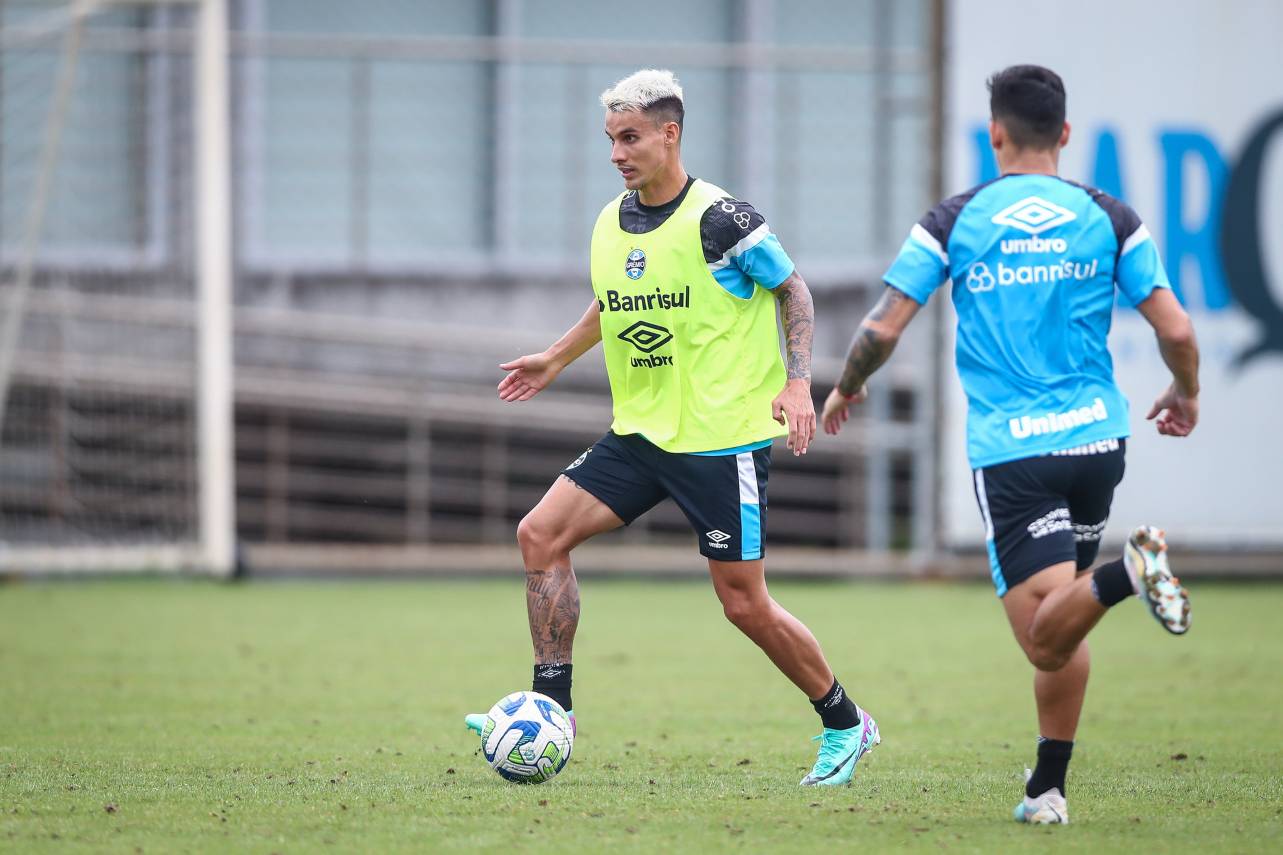 Ferreirinha está perdendo espaço no Grêmio
