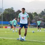 João Pedro no treino desta terça-feira (14)
