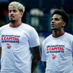 Atletas usaram camisa em homenagem à cidade (Foto: Sesi Franca Basquete/Divulgação)
