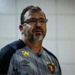 Enderson Moreira Foi demitido do Sport após a derrota para o Vitória (Foto: SCR/Divulgação)