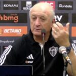 Felipão em coletiva após empate entre Atlético-MG e Corinthians (Foto: OneFootball/Reprodução)