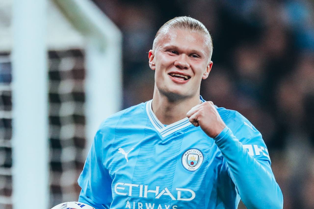 Manchester City venceu mais uma