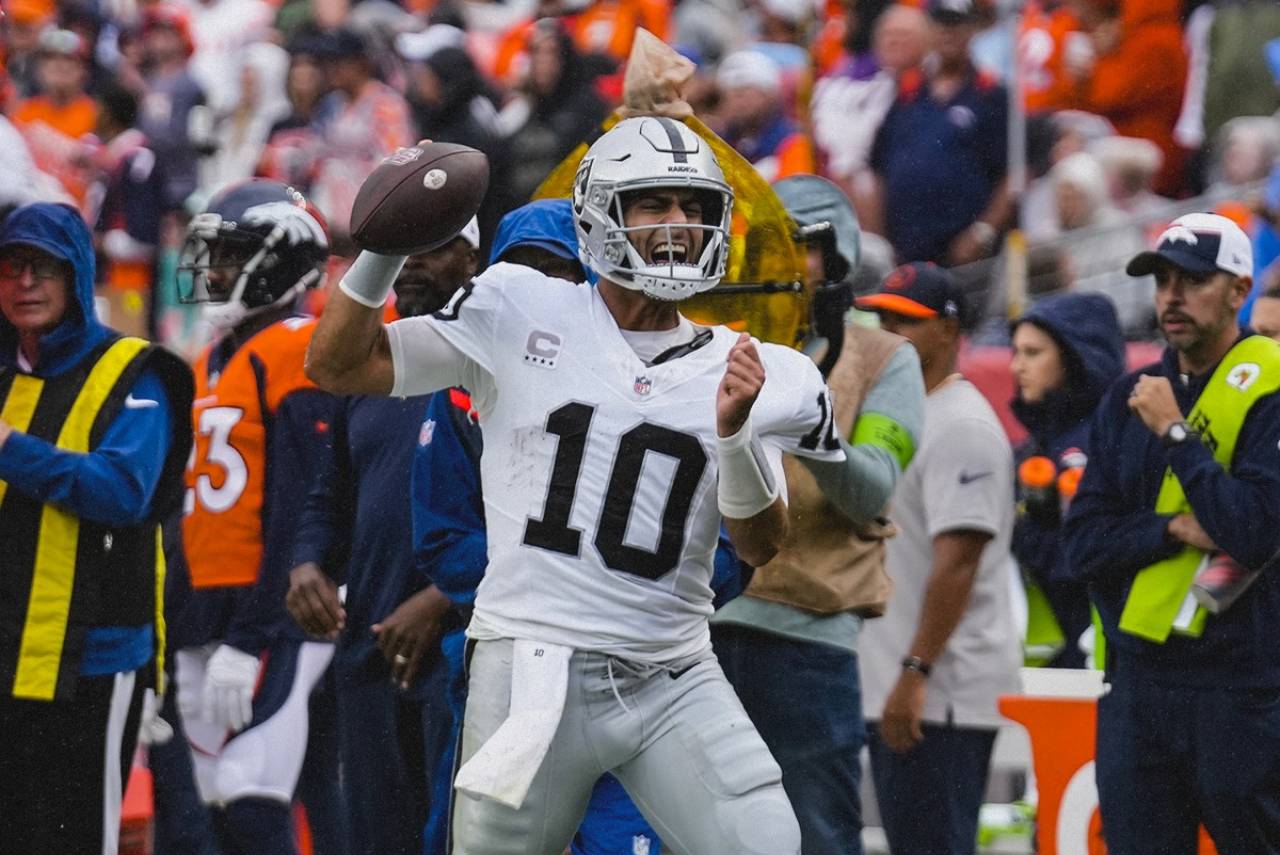 Jimmy Garoppolo vai para o banco de reservas