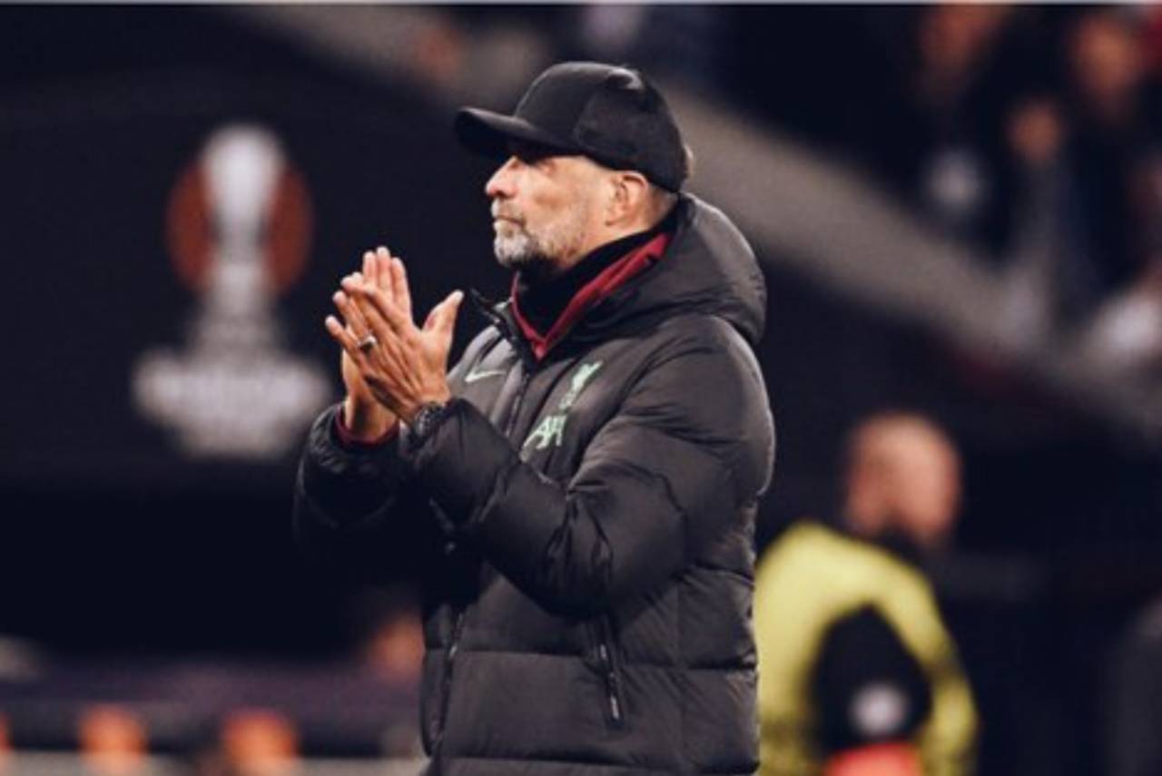 Kloop se irritou com o barulho