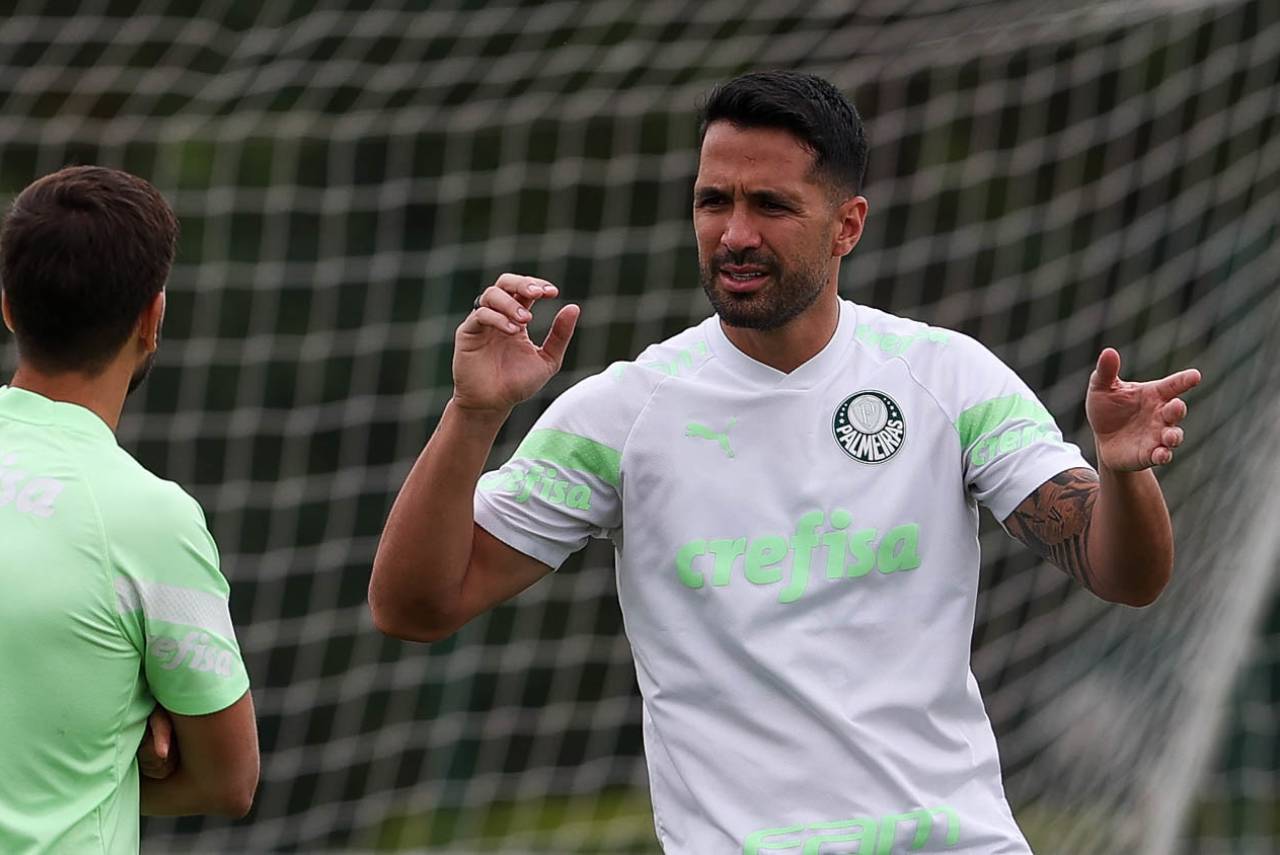 Palmeiras segue sem contar com a dupla