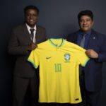 Marcelo Carvalho, diretor do Observatório, e Ednaldo Rodrigues, presidente da CBF (Foto: Lucas Figueiredo/CBF)