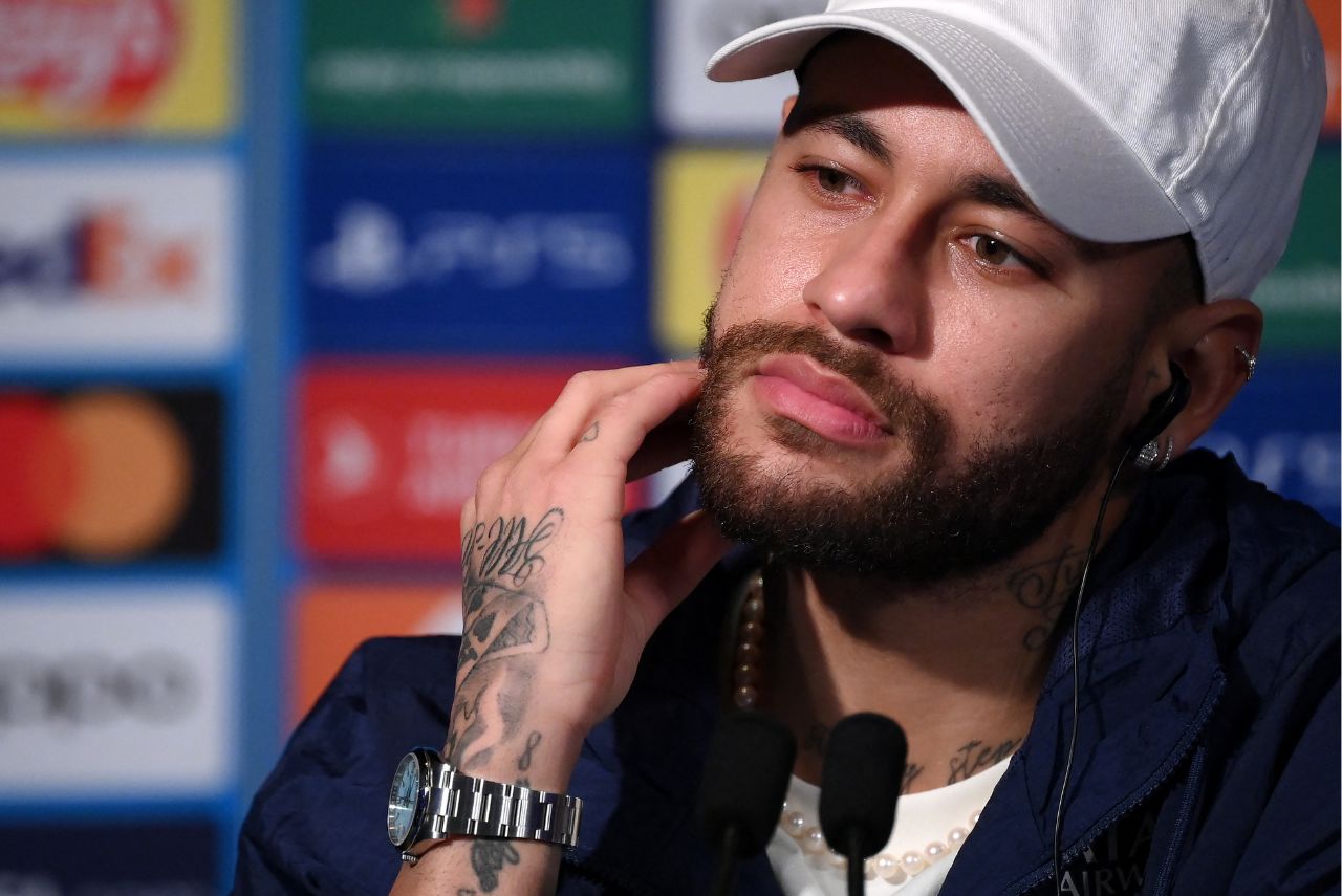 Caso ocorreu quando Neymar ainda atuava pelo PSG (Foto: Franck Fife/AFP)