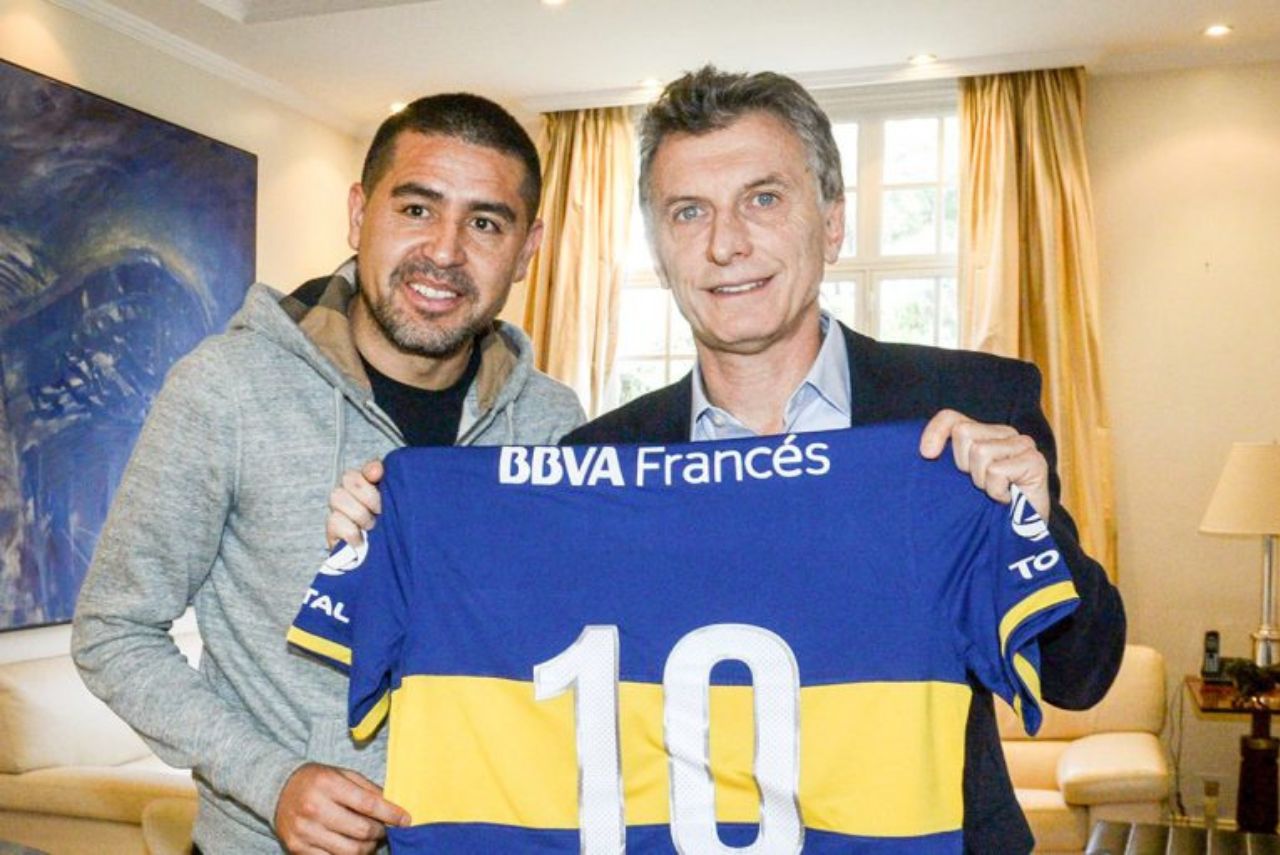 Riquelme e Macri vão se enfrentar nas eleições do Boca Juniors (Foto: X/Reprodução)