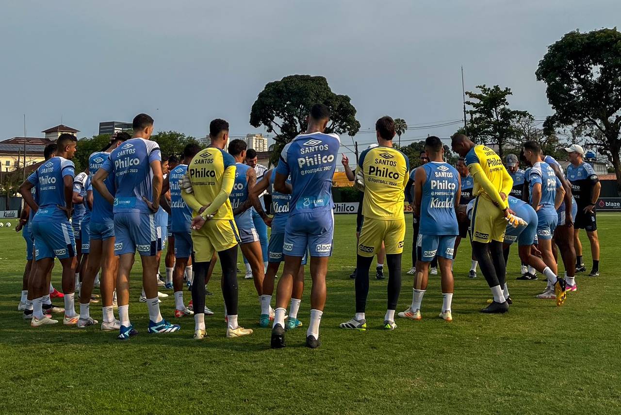 Santos durante o treino